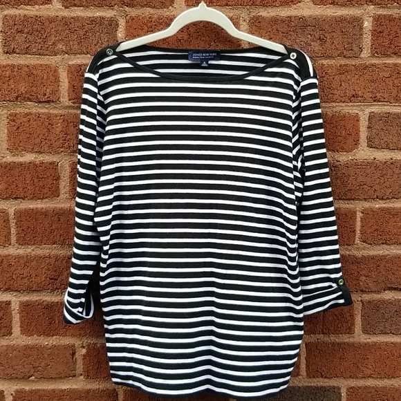 Jones New York Tops - EUC Jones New York Sz 1x Nautical Stripe Top